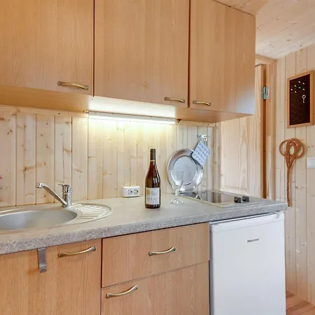 Ingebore - 500m From The Sea By Interhome *